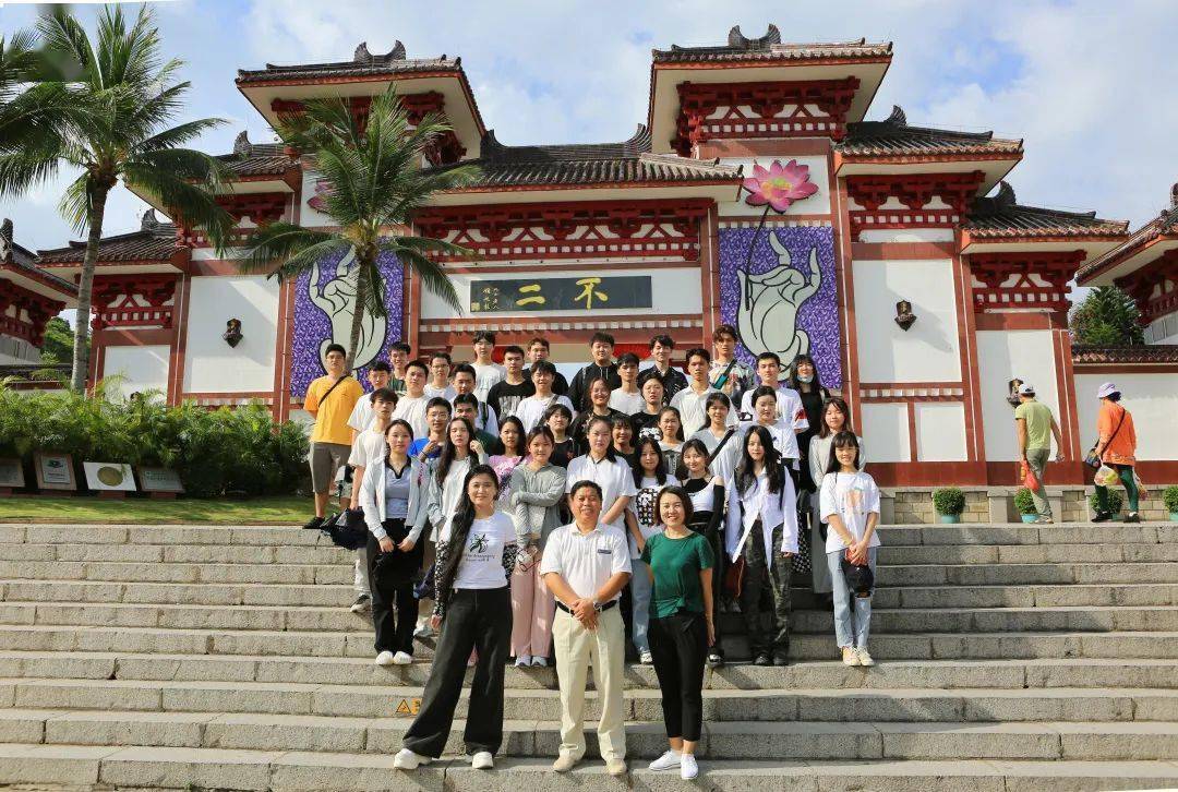 大学火狐电竞生园林设计竞赛 开启南山旅游+产学研合作新起点(图2)
