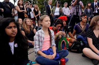 火狐电竞3年前中国环保少女罢课跑到德国如今怎样了？(图4)