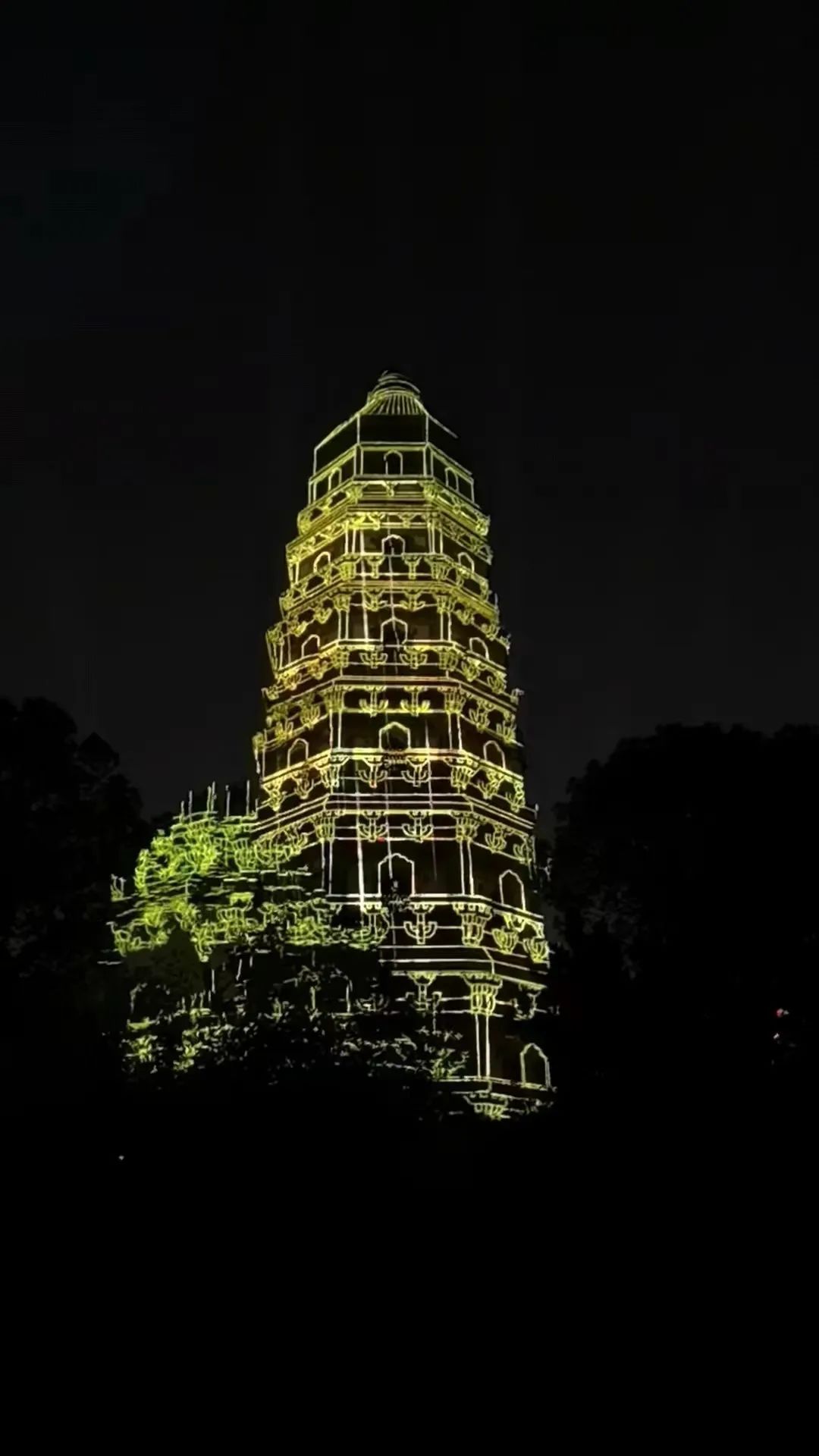 火狐电竞千年虎丘首次开放夜游这些苏州园林古迹也邀人夜访(图10)