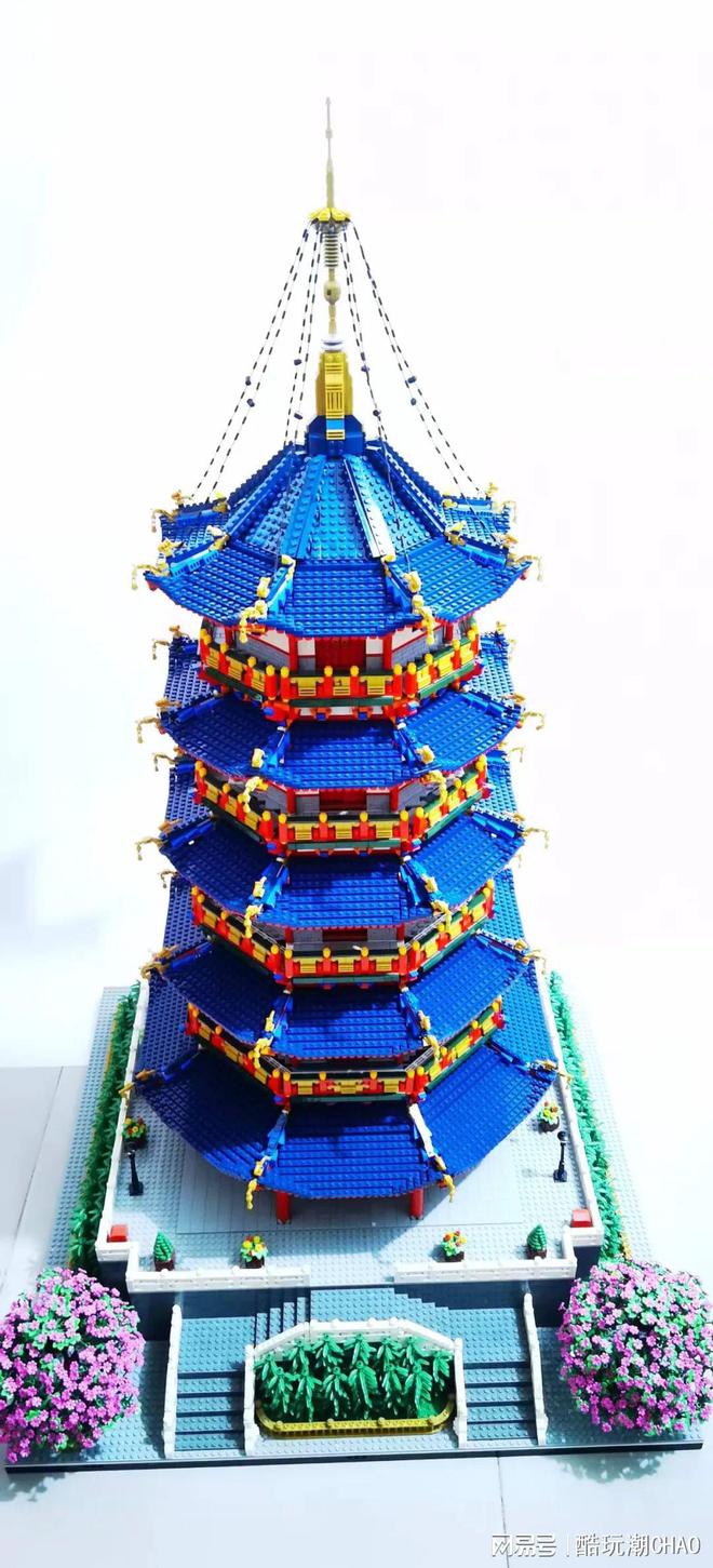 火狐电竞用积木让中式建筑发光—访乐高Ideas万票《中式园林》作者成成(图5)