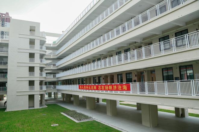 火狐电竞近4000个学位！离深中通道最近的这所外国语学校要开学了(图14)