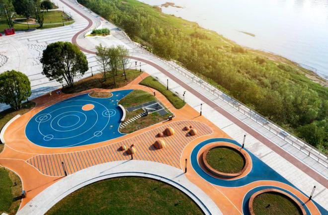 火狐电竞喜讯！重庆九龙滩、五云湖公园获国际景观设计大奖(图2)