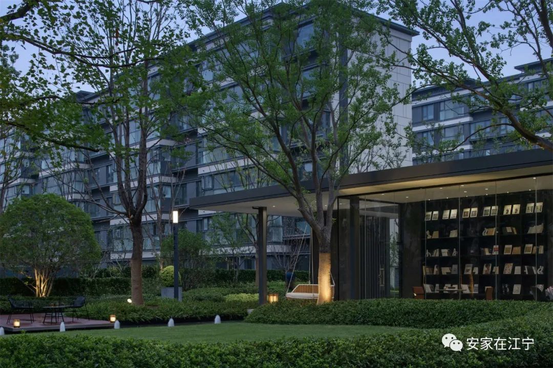 园林实景提前近4个月兑现我深入江火狐电竞宁摇号改善神盘拍下大量实景图！(图2)
