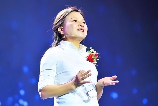 火狐电竞浙江富婆何巧女：赴美捐款97个亿直言：美国比我们更需要这笔钱(图7)