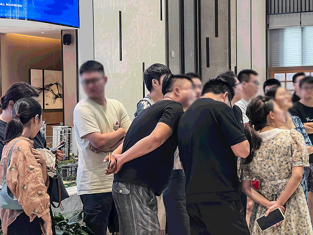常熟同学看房2年终于火狐电竞下手了！单价“1”字头起还有万方园林真香！(图1)