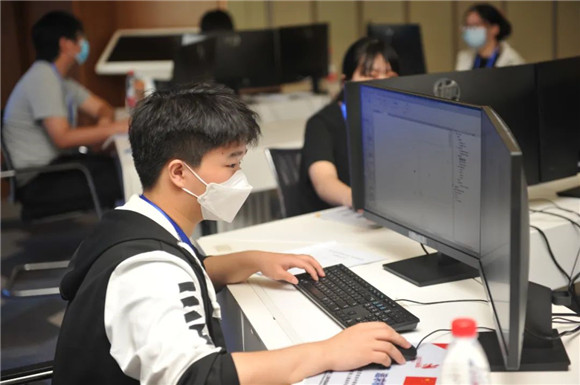 中职]市城建(火狐电竞园林)学校：第二届全国技能大赛上海选拔赛(世赛选拔项目)数字建造项目比赛在校举行(图4)