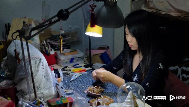 广州女孩造迷你小屋走红：本职是园林设计热爱微火狐电竞缩景观制作(图5)