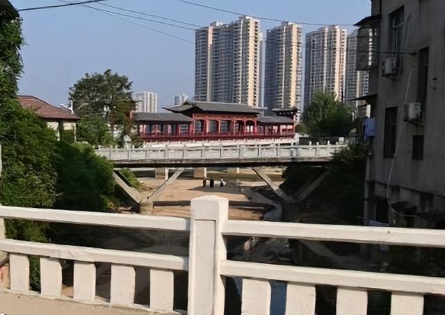 火狐电竞温泉小城、毕昇故里-三河汇流之地：湖北省英山县温泉镇(图5)
