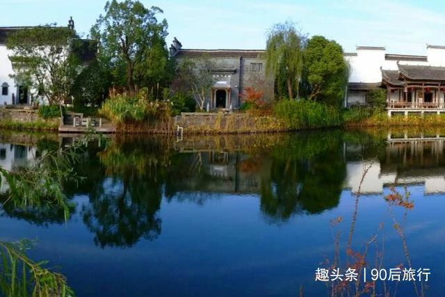 火狐电竞上海一园林占地1000亩景色优美因位置偏僻而鲜有游客到访(图4)