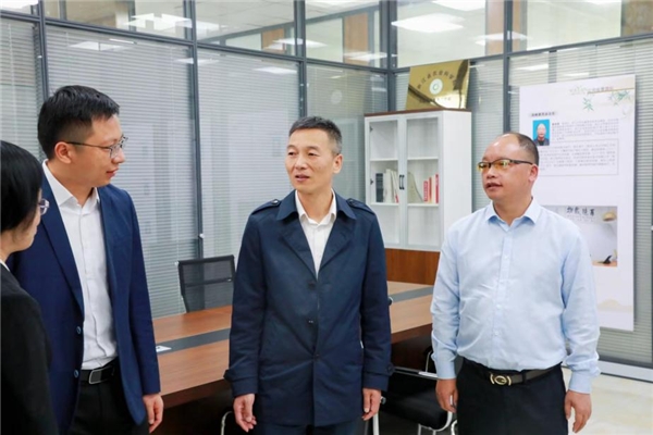 火狐电竞七分养园林私家庭院三分种七分养(图2)