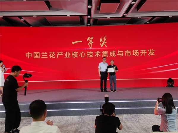 火狐电竞七分养园林私家庭院三分种七分养(图4)