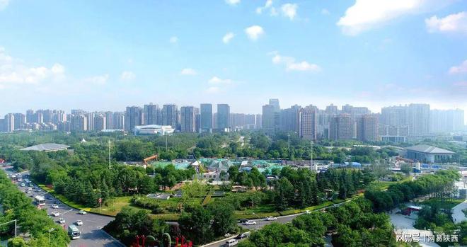 这场“掰头”很“绿色”！经开区举办2022年绿化火狐电竞设计比武大赛(图3)