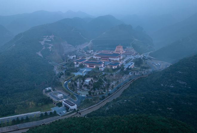 火狐电竞从废弃采石场到人文建筑国家版本馆中央总馆是怎样设计的(图1)