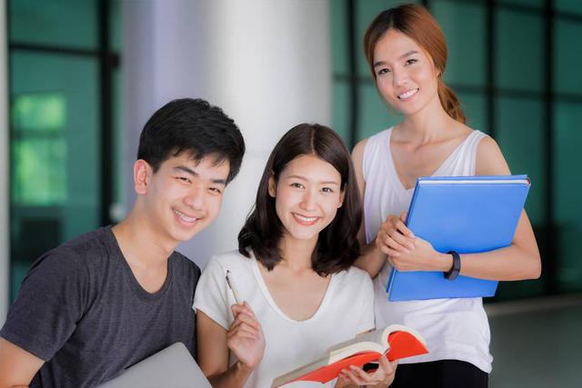 火狐电竞大学里“坑人”的5个专业工作后很快被淘汰选对专业很重要！(图7)