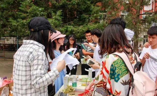 新“四大天坑”专火狐电竞业逐渐浮现未来或很难就业学生要及时止损(图2)