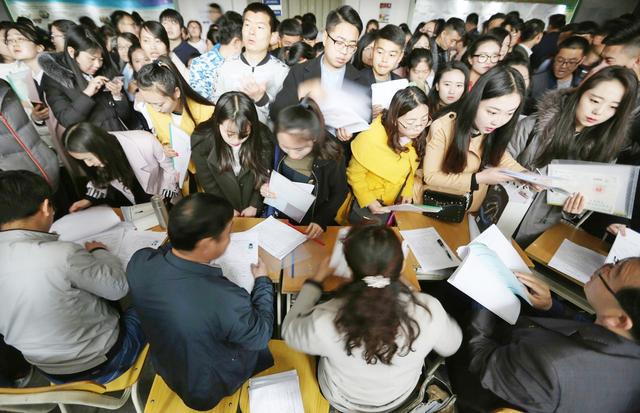 大学里“最坑火狐电竞”的5个专业毕业即失业太坑爹(图1)