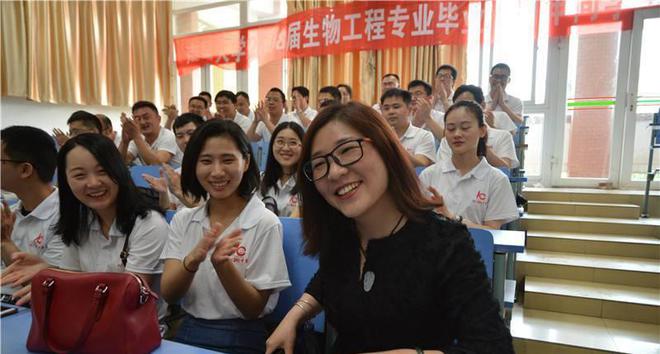火狐电竞“最没有前途”的7个大学专业一个比一个坑学弟学妹慎重报考(图4)