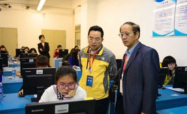 火狐电竞大学里最“坑爹”的3类专业不仅花钱多毕业了还找不到工作！(图5)