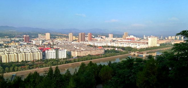 甘肃清水：构筑火狐电竞城市绿化最美风景线(图6)
