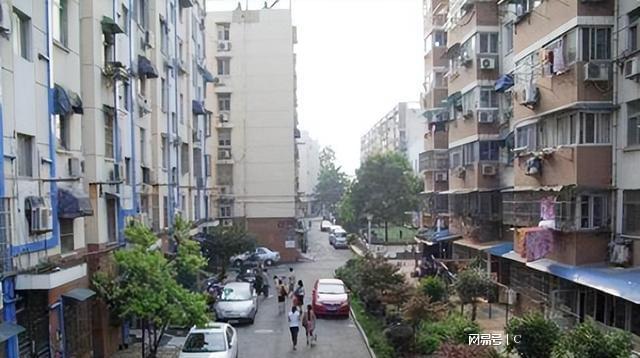 2023年 2000万老小区业主有福了! 住火狐电竞建部部长发声 这回靠谱(图3)