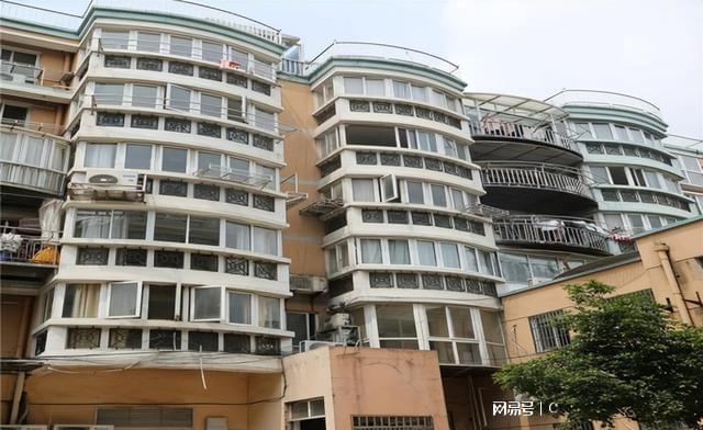 2023年 2000万老小区业主有福了! 住火狐电竞建部部长发声 这回靠谱(图6)