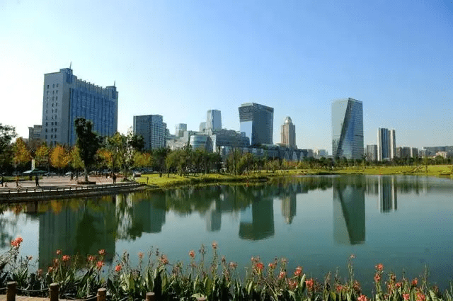浅谈城市公共景观设计要点火狐电竞(图1)