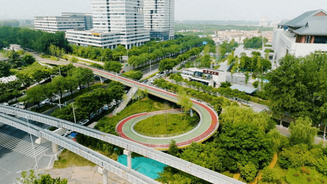 火狐电竞成长在丝路软件城丨理想之城崛起！城市活力MAX(图3)