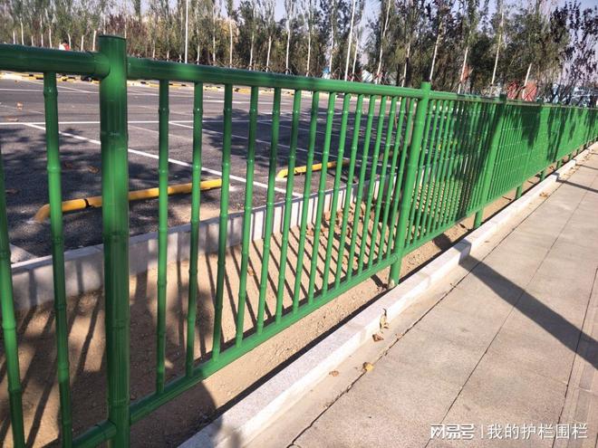 火狐电竞城市道路绿化围栏市政园林围栏推荐(图2)