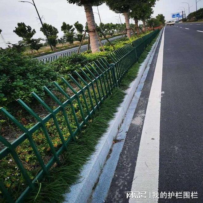火狐电竞城市道路绿化围栏市政园林围栏推荐(图3)