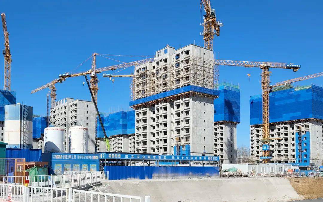 北京顺义樱花园、火狐电竞天竺棚改项目获2022年度北京市绿色安全样板工地(图2)