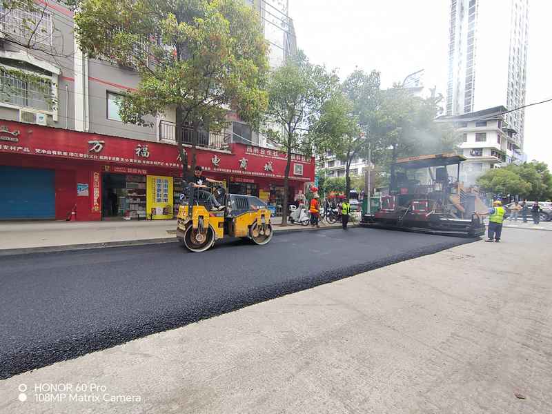 印江：从细微着手 火狐电竞用城市“高颜值” 提升市民幸福感(图1)