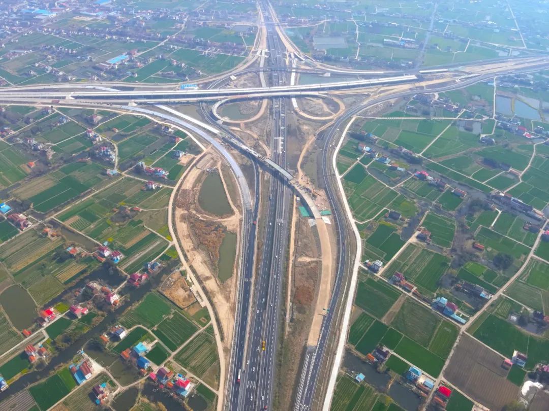 火狐电竞三条高速年内通车！南通重大交通工程建设“踏春”提速(图3)