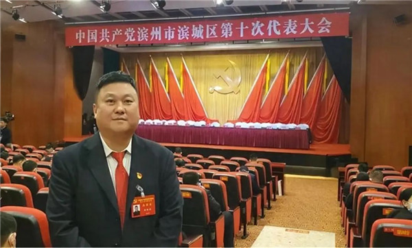 火狐电竞乡村振兴带头人 扎根基层展风采刘培涛：敲响铿锵领子鼓 扮靓文明新六村(图1)