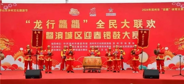 火狐电竞乡村振兴带头人 扎根基层展风采刘培涛：敲响铿锵领子鼓 扮靓文明新六村(图2)