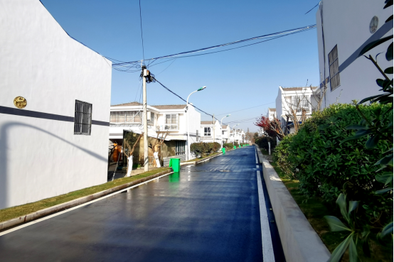火狐电竞和县乌江镇:全国文明村“颜值”再提升(图2) 火狐电竞和县乌江镇:全国文明村“颜值”再提升(图2)