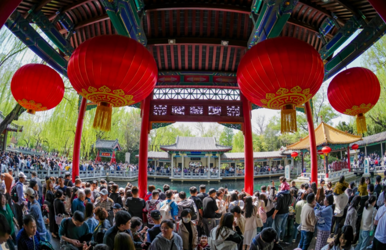 济南下一个文旅“卷王火狐电竞”？(图4)