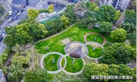 火狐电竞首页：上海陆家嘴世茂滨江花园 -售楼处-楼盘详情-房价-滨江花园户型-小区环境(图8)