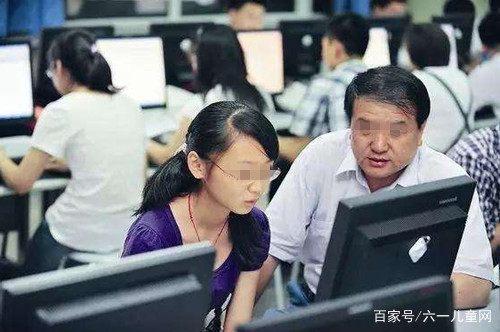 火狐电竞女儿高考志愿填报园林专业妈妈发脾气：剪草还不如回家种田(图2)