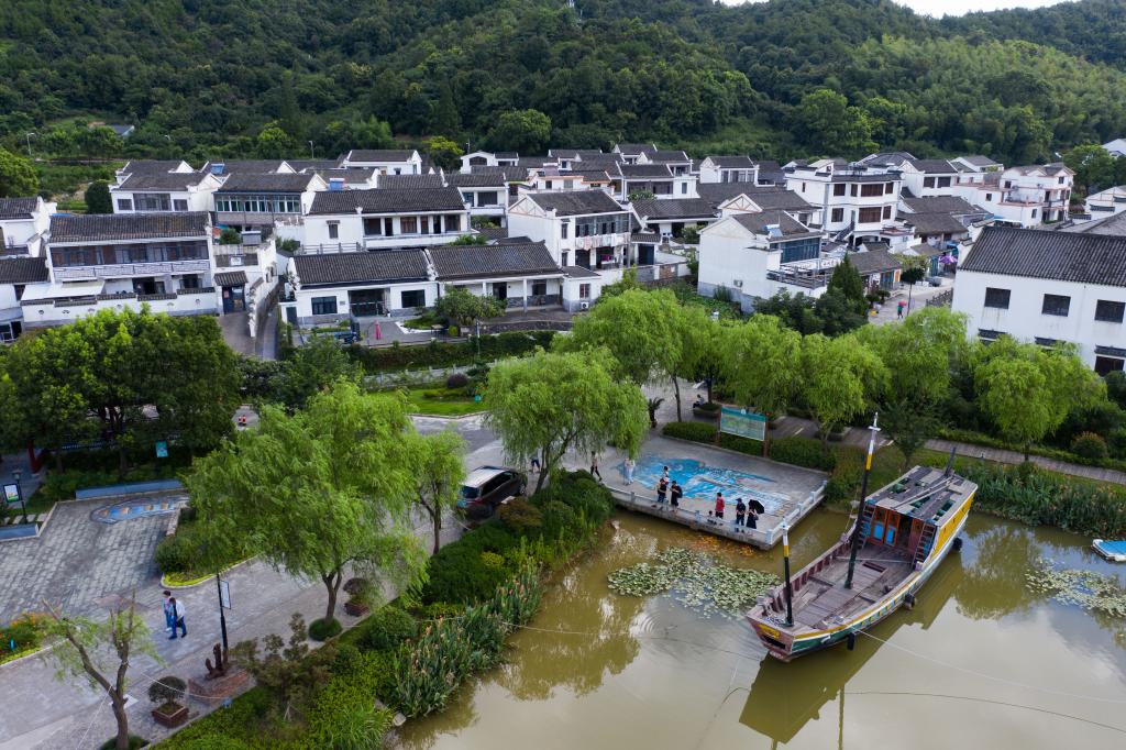 新华时评：中国的绿色发展之路启迪火狐电竞世界(图3)
