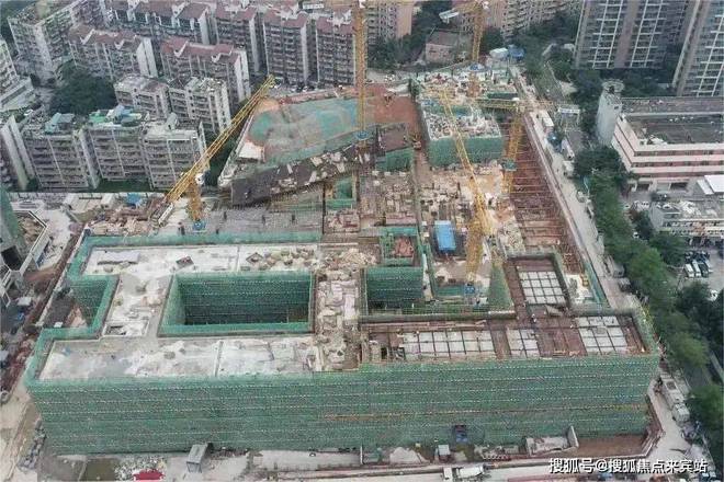 火狐电竞2024年龙华鸿荣源尚云终于露出真面目了看完你还敢买吗？(图9)
